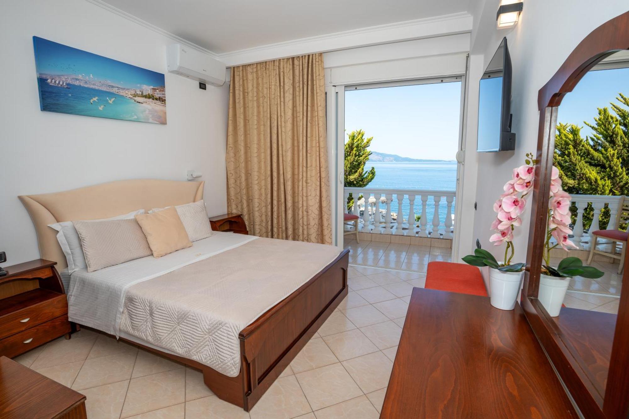 Hotel Visad Sarande Exterior photo